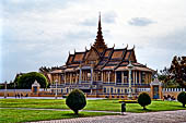 Streetscapes of Phnom Penh -  Royal Palace, the Preah Tineang Chanchhaya (